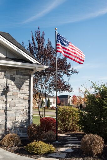 25' Titan Telescopic Flagpole Kit